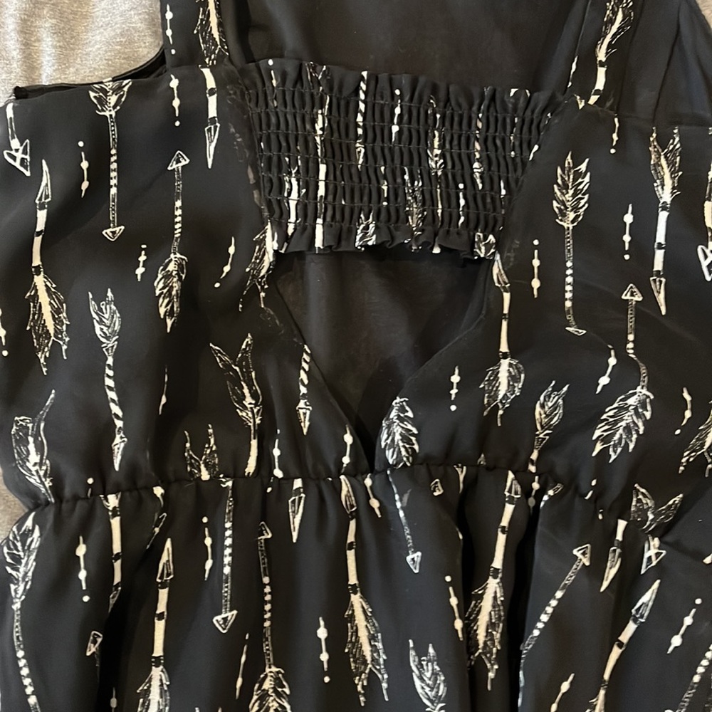 Divided dress - Picture 3 of 4